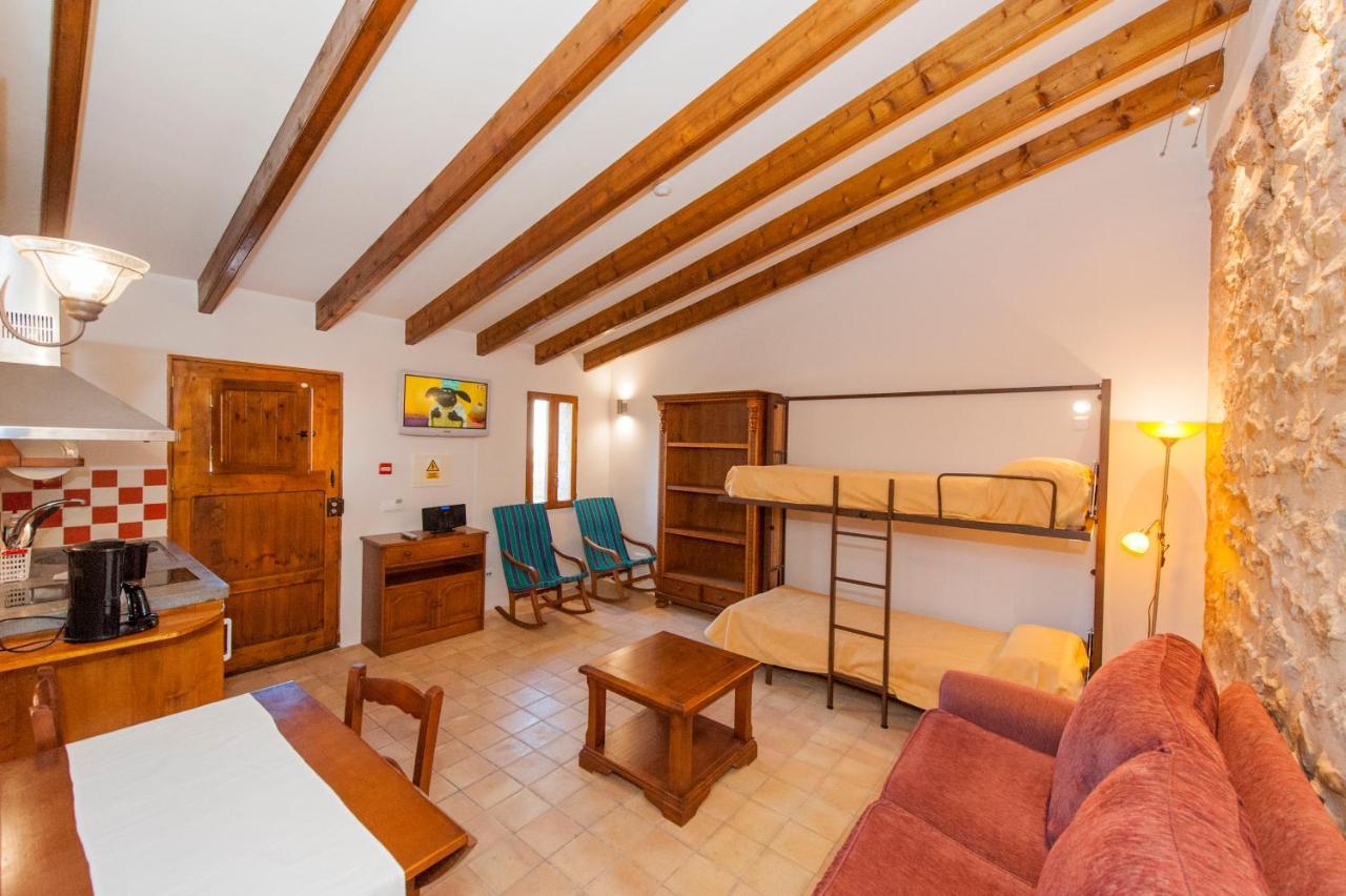 Ses Cases Noves Farm stay